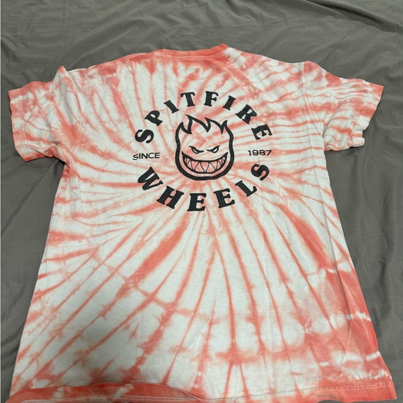 t-shirt - Picture 2 of 2